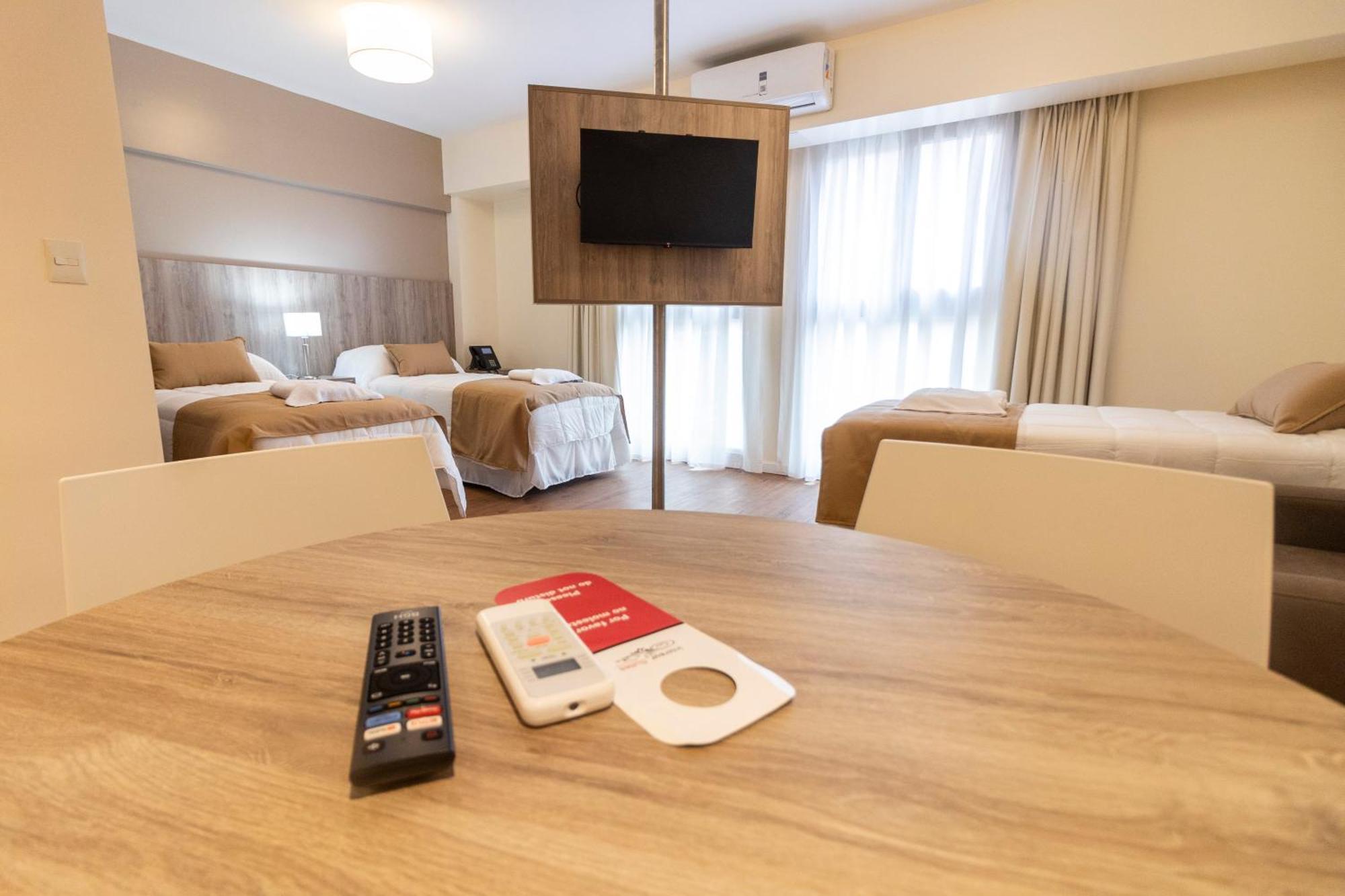 Intersur Suites Buenos Aires Bagian luar foto