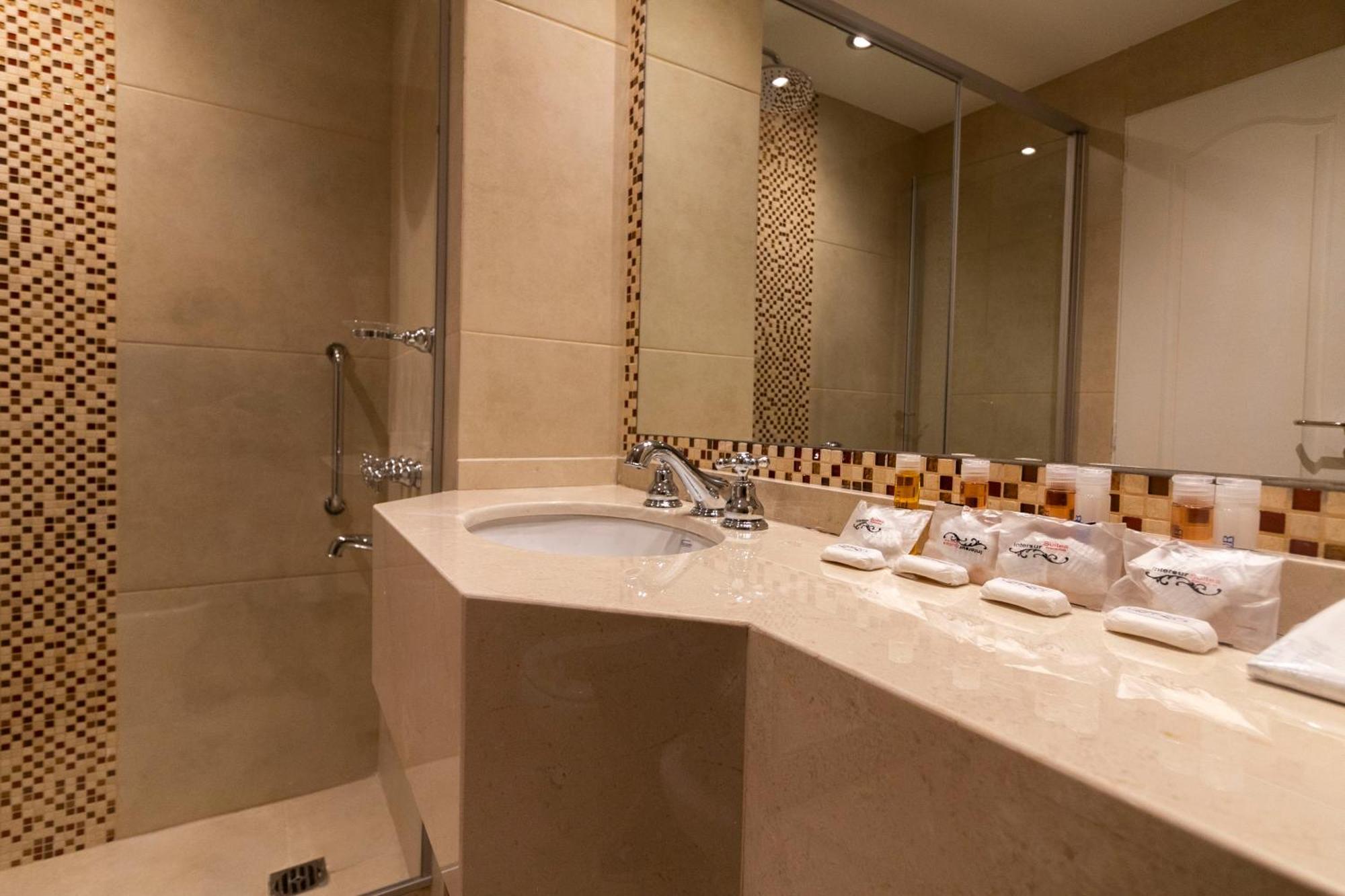 Intersur Suites Buenos Aires Bagian luar foto